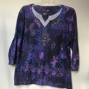 Plus Size V-Neck Cute Top 2X